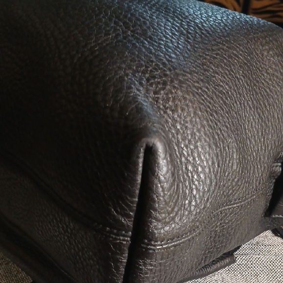 Designer Black Leather Tote Bag - Picture 11 of 16